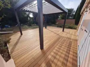Pergola bioclimatique